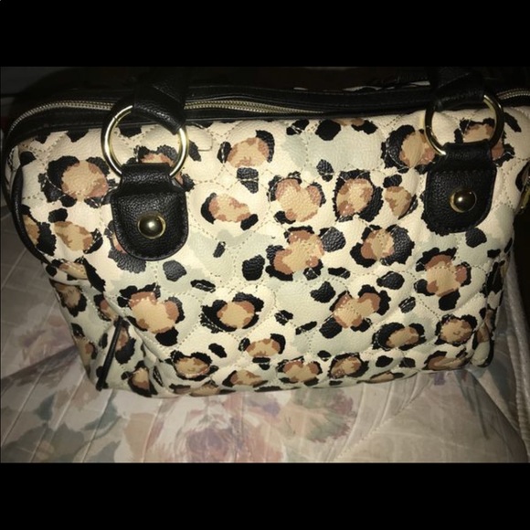 Purse - Picture 2 of 4